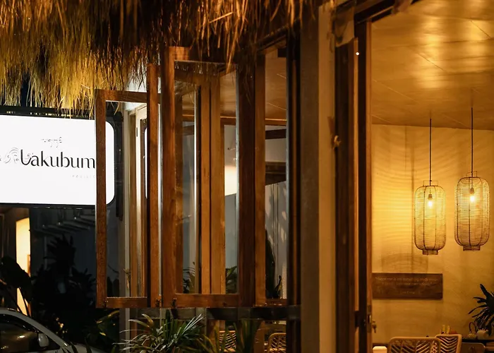 Lakubumi Pavilion ジンバラン